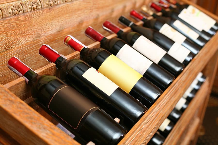 Bewahren Sie Ihren Wein an einem sicheren Ort auf 