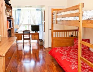 Pros and Cons of Bunk Beds